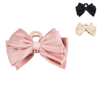 Annabel Trends Tamed Hair Claw Bow