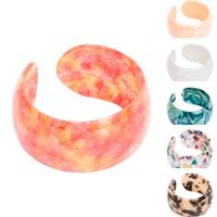 Annabel Trends Tamed Cuff
