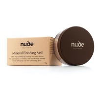 Nude By Nature Mineral Finishing Veil 12G setting makeup in a satin finish