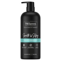 Tresemme Shampoo Smooth & Silky 940ml