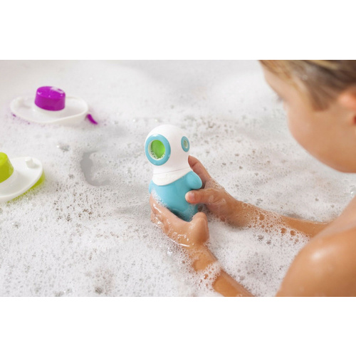 Boon - Marco Light Up Bath Toy Color-changing light