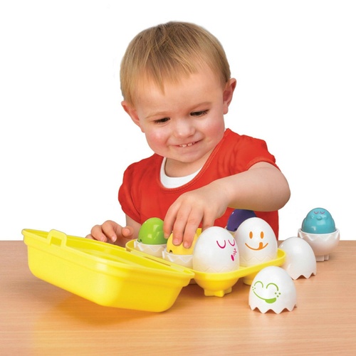 Tomy Pre-School Toys Hide & Squeak Eggs fun with matching chicks with shells